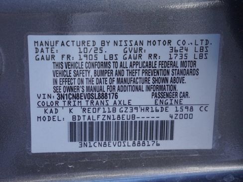 New 2025 Nissan Versa SV image 24