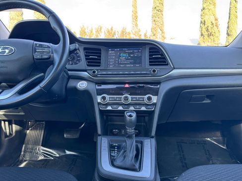 Used 2020 Hyundai Elantra Value Edition w/ Cargo Package (C1) image 14