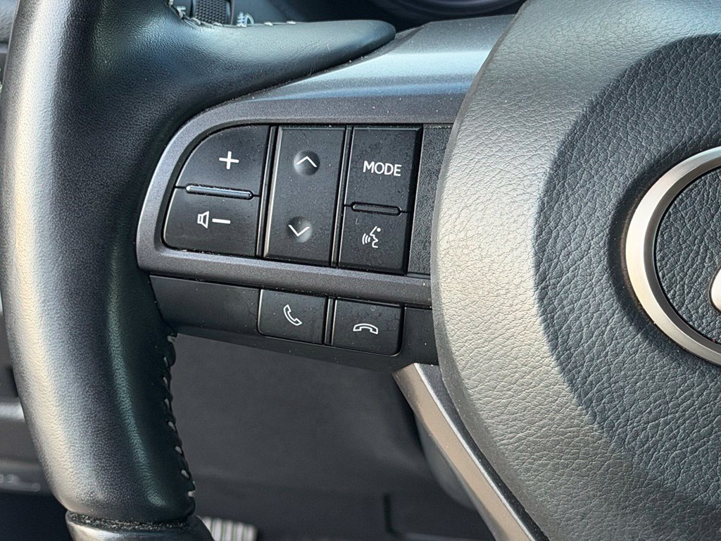 Used 2023 Lexus GX 460 w/ Black Line Special Edition AWD/4WD image 29