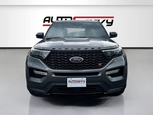 Used 2024 Ford Explorer ST w/ Equipment Group 401A AWD/4WD image 2