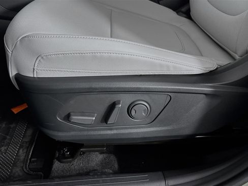 New 2026 Hyundai Santa Cruz SEL FWD image 19