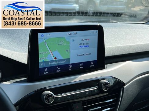 Used 2022 Ford Escape SE w/ SE Sport Appearance Package FWD image 32