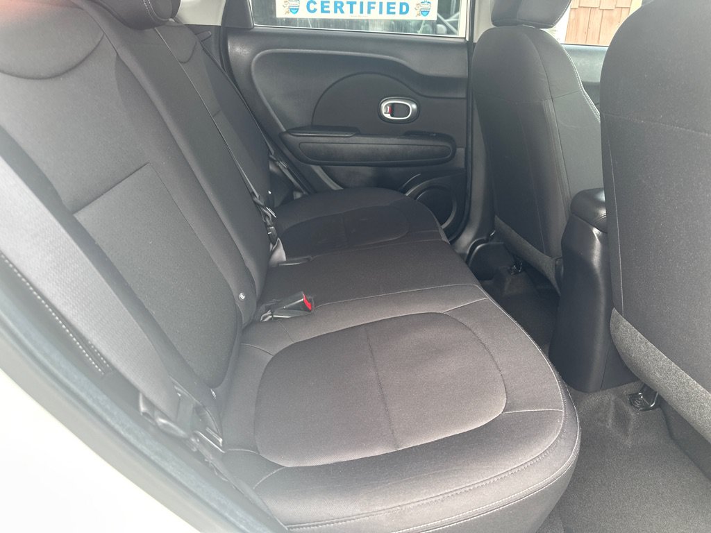 Used 2015 Kia Soul FWD image 13