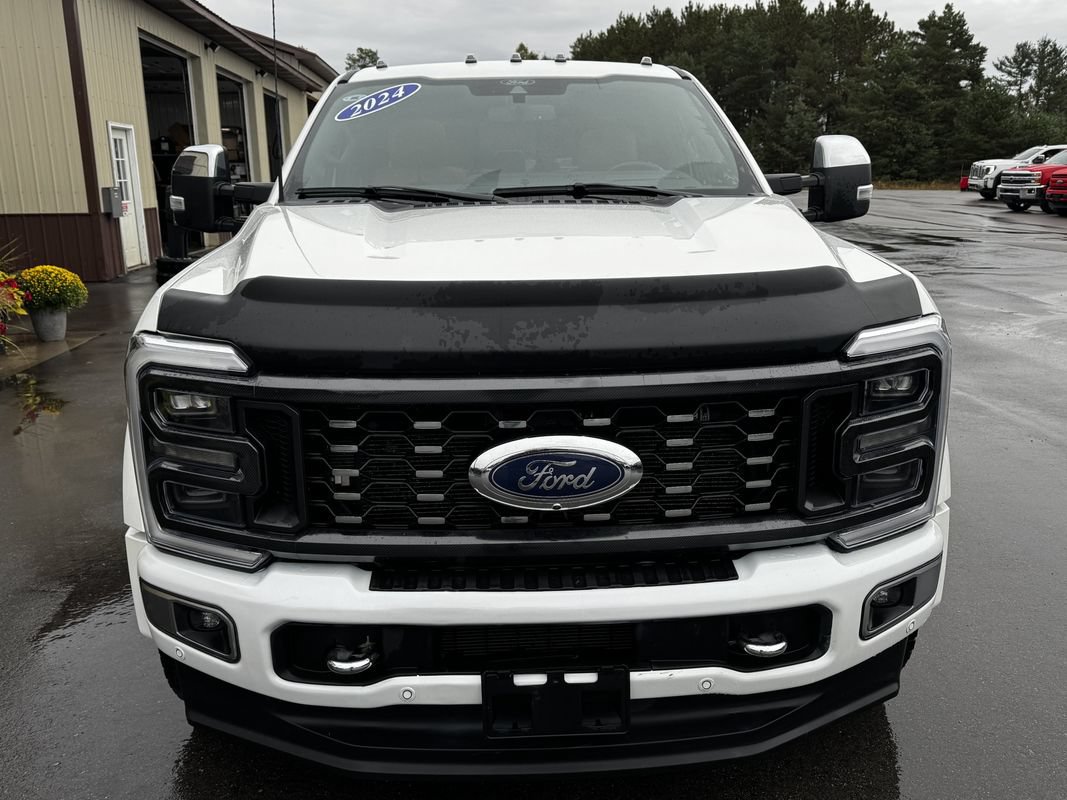 Used 2024 Ford F450 Platinum w/ Camper Package AWD/4WD image 9