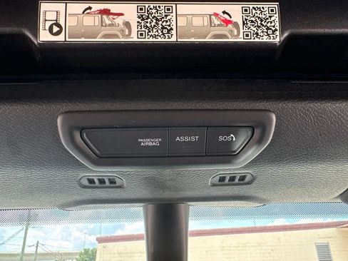 Used 2023 Jeep Wrangler Unlimited Sahara AWD/4WD image 24