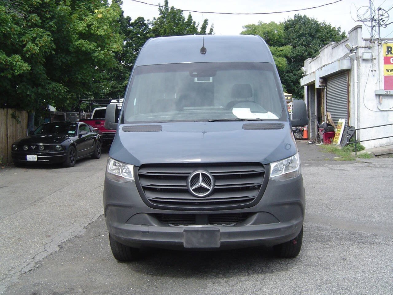 Used 2021 Mercedes-Benz Sprinter 2500 image 3