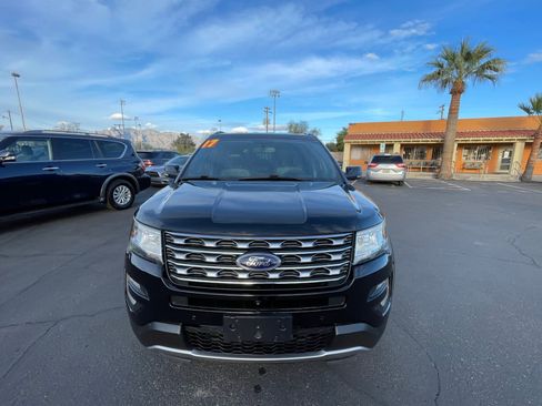 Used 2017 Ford Explorer Limited w/ Class II Trailer Tow Package image 8