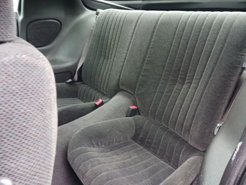 Used 2002 Pontiac Firebird Formula w/ Opt Pkg image 6