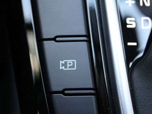 New 2025 Kia Seltos S image 33