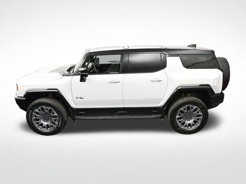 Used 2026 GMC Hummer EV SUV AWD/4WD image 17