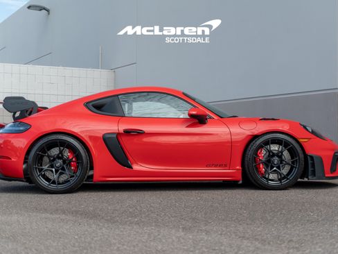 Used 2023 Porsche 718 Cayman GT4 RS RWD image 8