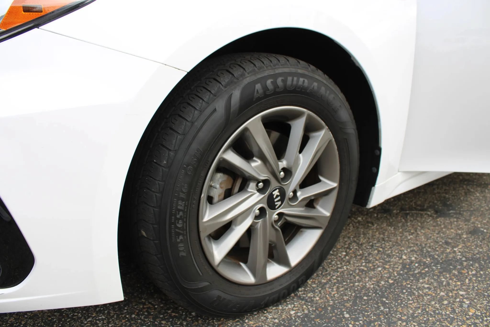 Used 2020 Kia Optima LX FWD image 33