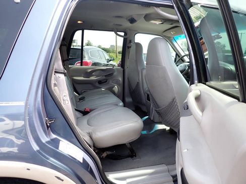 Used 1999 Ford Expedition Eddie Bauer AWD/4WD image 10