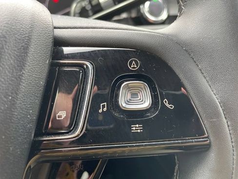 Used 2022 Lincoln Corsair AWD w/ Equipment Group 101A image 8