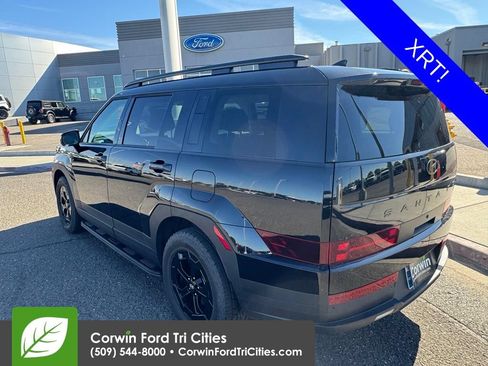 Used 2025 Hyundai Santa Fe XRT AWD/4WD image 10