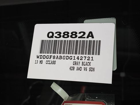 Used 2013 Mercedes-Benz C 300 4MATIC Sedan image 25
