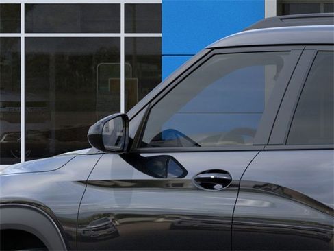 New 2026 Chevrolet TrailBlazer ACTIV w/ Driver Confidence Package image 12