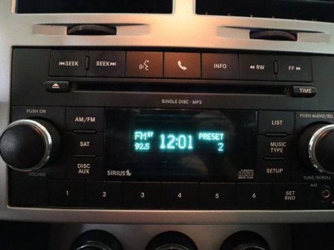 Used 2011 Dodge Nitro Heat image 13