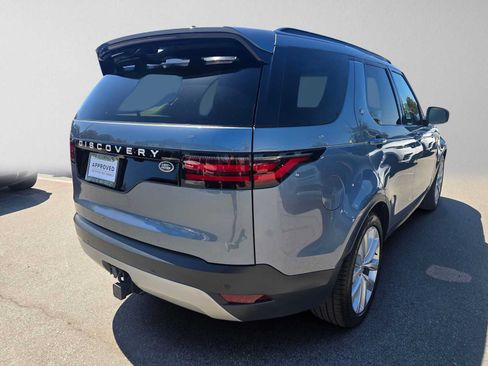 Used 2023 Land Rover Discovery S AWD/4WD image 5