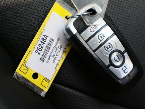 Used 2021 Ford Edge Titanium w/ Equipment Group 301A image 33