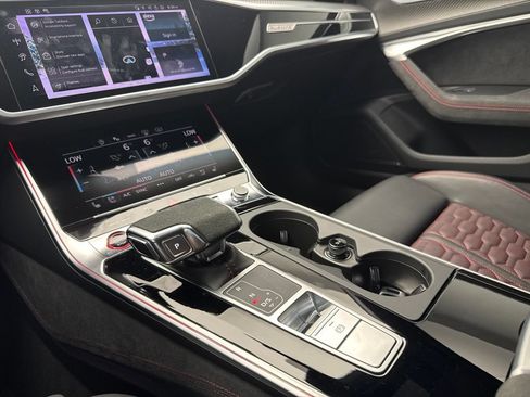 Used 2025 Audi RS 6 performance AWD/4WD image 23