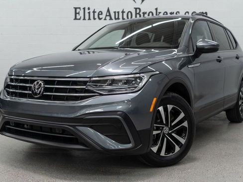 Used 2023 Volkswagen Tiguan S image 37