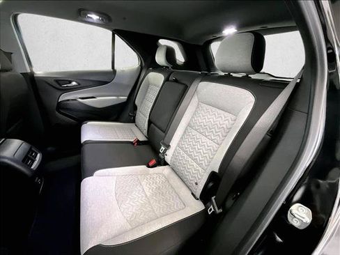 Used 2023 Chevrolet Equinox LS w/ LS Convenience Package FWD image 28