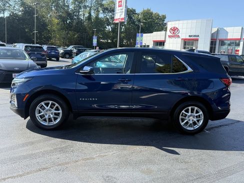 Used 2022 Chevrolet Equinox LT image 3