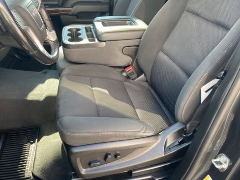 Used 2019 GMC Sierra 1500 SLE w/ SLE Value Package AWD/4WD image 21