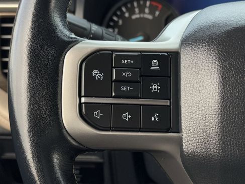 Used 2024 Ford Expedition Max Limited image 16