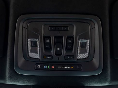 Used 2024 GMC Sierra 2500 Denali Ultimate image 29