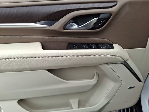 Used 2023 GMC Yukon Denali image 17