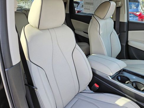 New 2026 Acura RDX SH-AWD w/Advance image 11