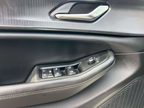 Used 2023 Jeep Grand Cherokee Laredo image 15