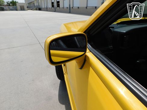 Used 1993 Ford Mustang LX image 34