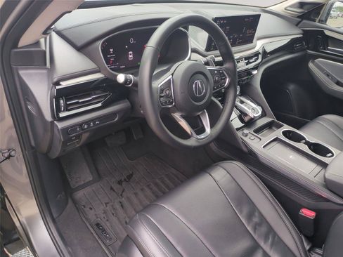 Used 2025 Acura MDX SH-AWD w/ Technology Package image 16