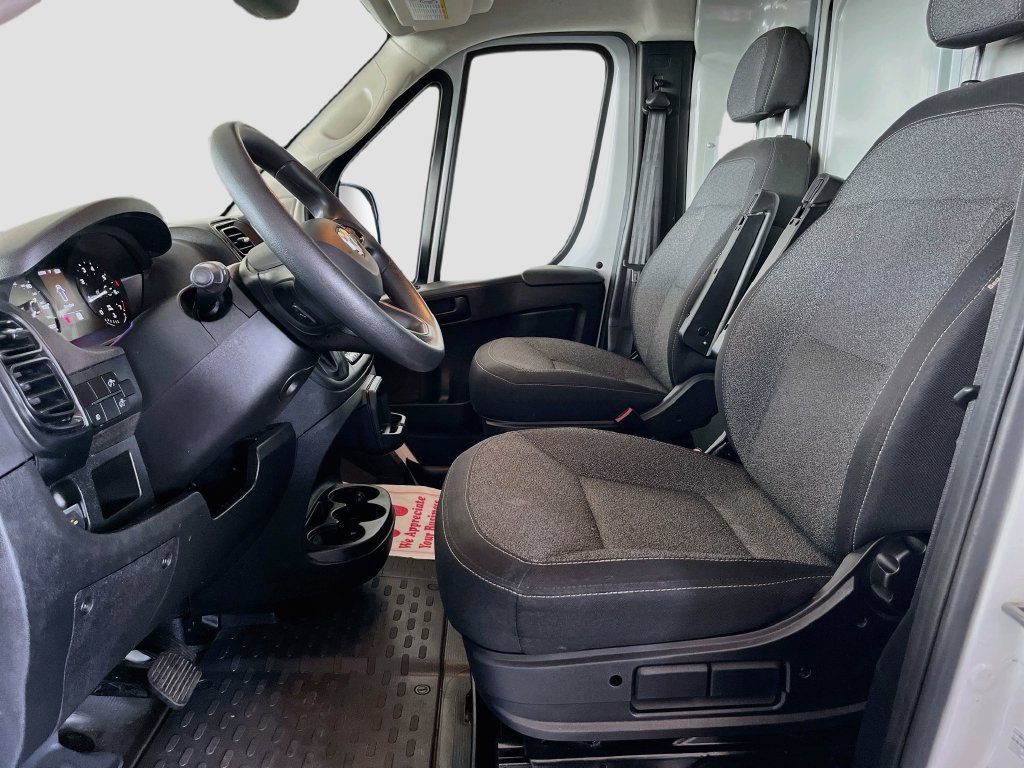 Used 2023 RAM ProMaster 2500 w/ Convenience Group FWD image 21
