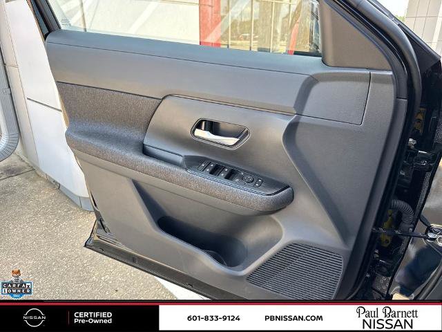 Certified 2026 Nissan Kicks SV FWD image 19