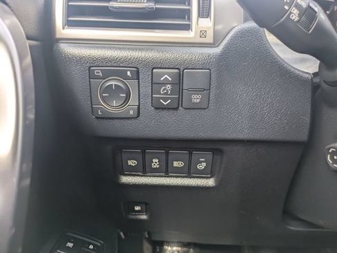 Used 2023 Lexus GX 460 Premium w/ Premium Package AWD/4WD image 21