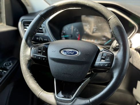 Used 2021 Ford Escape SEL AWD/4WD image 25