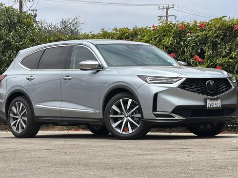 Used 2026 Acura MDX FWD w/ Technology Package image 2