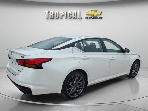 Used 2023 Nissan Altima 2.0 SR image 5