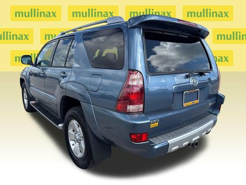 Used 2004 Toyota 4Runner Limited AWD/4WD image 9
