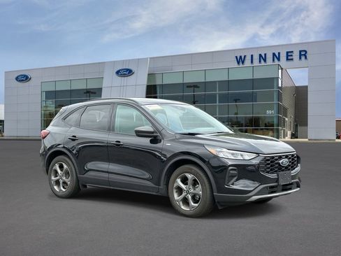 Certified 2025 Ford Escape ST-Line FWD image 6