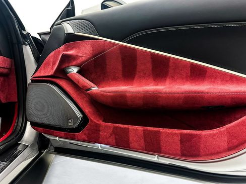 Used 2025 Ferrari Roma Spider RWD image 17