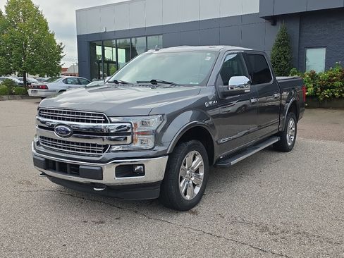 Used 2018 Ford F150 Lariat w/ Equipment Group 502A Luxury AWD/4WD image 3