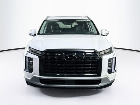 Used 2023 Hyundai Palisade SEL w/ Premium Package AWD/4WD image 2