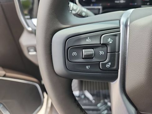 New 2026 GMC Sierra 1500 SLE w/ Max Trailering Package AWD/4WD image 23