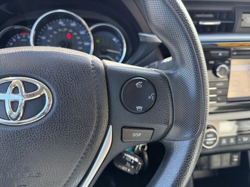 Used 2016 Toyota Corolla LE FWD image 21