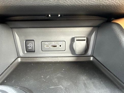 New 2025 Nissan Sentra SV w/ SV Premium Package image 29